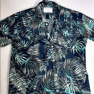 Free Planet Hawaiian Shirt